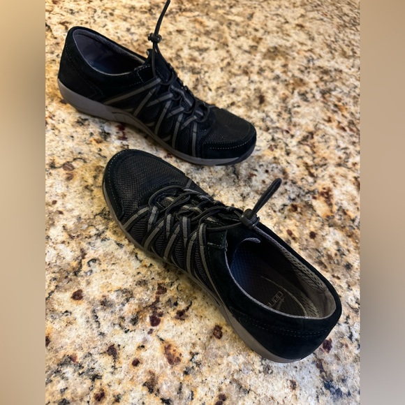 Dansko Honor Athletic Shoes Black And Gray.  Cinch Tie. Size 39 - Picture 2 of 7